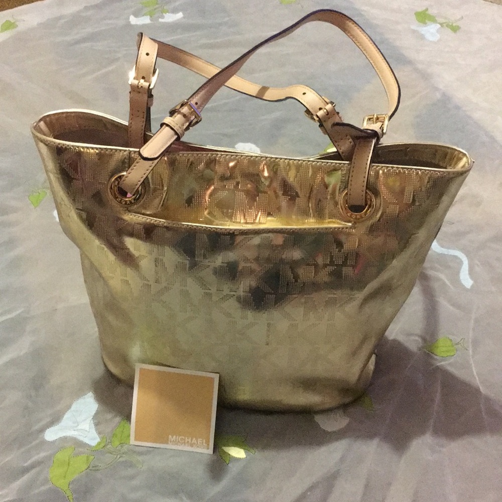 ✨ Michael Kors ✨